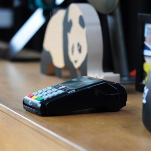 صندوق فروشگاهی وریفون مدل Vx675
