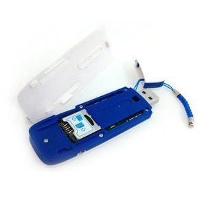 مودم 3G قابل حمل مدل HSUPA با اتصال USB، پشتیبانی از سرعت تا 21.6 Mbps، قابلیت ارسال و دریافت پیامک، شیار کارت حافظه MicroSD و آنتن داخلی قابل اتصال به آنتن خارجی