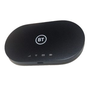 مودم 4.5G قابل حمل بی تی مدل Mini Hub BT71 با سرعت دانلود 300Mbps و آپلود 100Mbps، پشتیبانی تا 20 کاربر، باتری با شارژدهی 8 ساعت، دو باند 2.4GHz و 5GHz با استاندارد AC و پشتیبانی از SMS