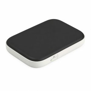 مودم بی‌سیم قابل حمل ای ای مدل EE72E با پشتیبانی از 4.5G، سرعت دانلود 300Mbps، اتصال تا 20 کاربر، باتری لیتیوم یونی 2150 میلی‌آمپرساعت، وای‌فای دو بانده 2.4GHz یا 5GHz پشتیبانی از پیامک فارسی